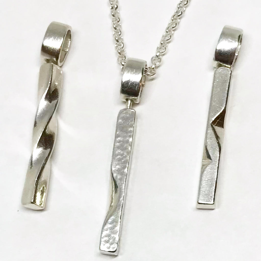 Unwind Pillar: Sterling Silver Necklace